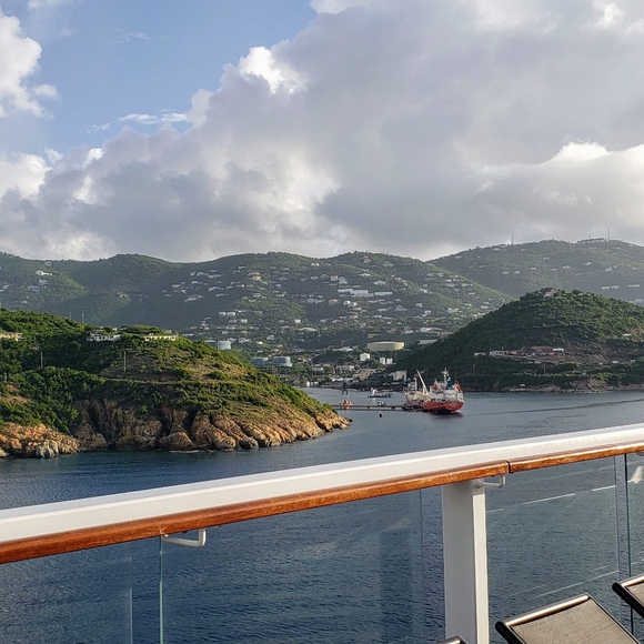 Meet your Posher, LaTricia - Picture 16 of 16